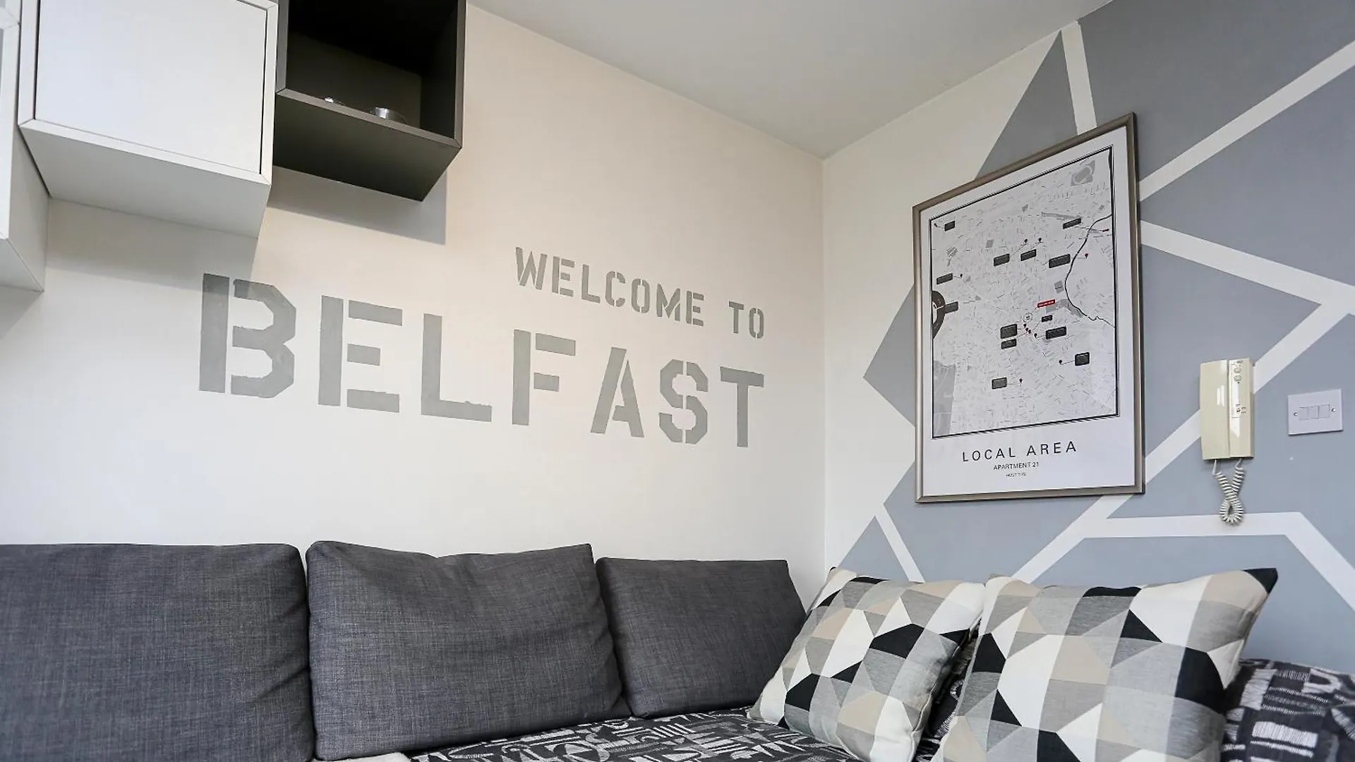 Neat City Apartment - Secure Parking - Wifi - Sleeps 4 - No Parties Μπέλφαστ 0*,  Ηνωμένο Βασίλειο